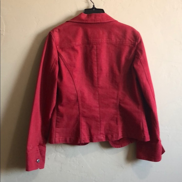 Short Jacket - Picture 2 of 5